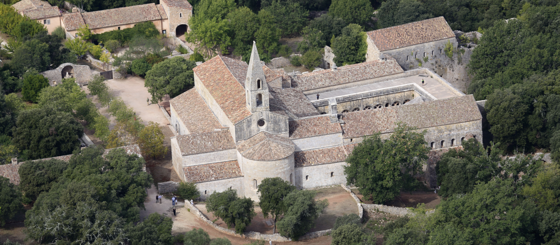 Architecture of Truth: The Cistercian Abbey of Le Thoronet
